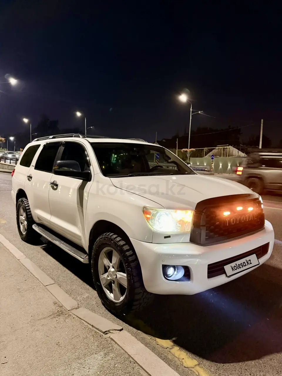 Toyota Sequoia, 2008