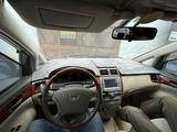 Toyota Ipsum 2005 годаfor5 000 000 тг. в Атырау – фото 2