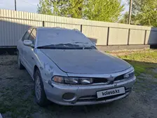 Mitsubishi Galant, 1995
