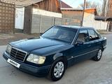 Mercedes-Benz E 220 1995 года за 1 650 000 тг. в Тараз