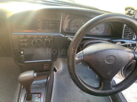 Toyota Vista 1993 года за 1 100 000 тг. в Астана – фото 5