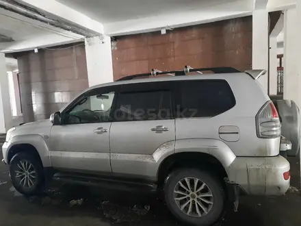 Toyota Land Cruiser Prado 2005 года за 11 500 000 тг. в Усть-Каменогорск – фото 4