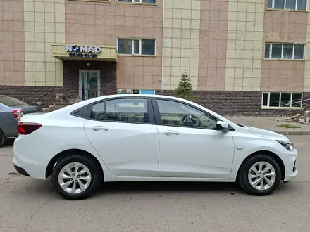Chevrolet Onix 2023 года за 5 280 000 тг. в Астана – фото 11
