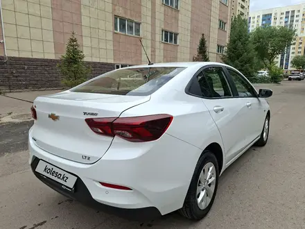 Chevrolet Onix 2023 года за 5 280 000 тг. в Астана – фото 7