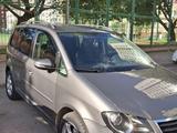 Volkswagen Touran 2010 годаүшін5 200 000 тг. в Астана – фото 2