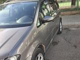 Volkswagen Touran 2010 годаүшін5 200 000 тг. в Астана – фото 3