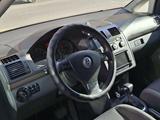 Volkswagen Touran 2010 годаүшін5 200 000 тг. в Астана – фото 5