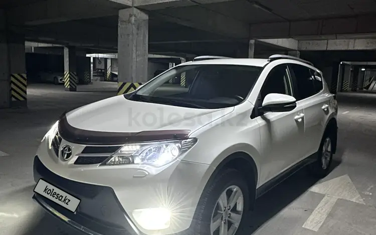 Toyota RAV4 2014 года за 10 200 000 тг. в Алматы