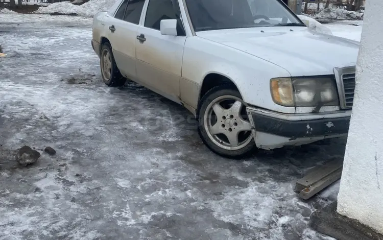 Mercedes-Benz E 230 1990 года за 1 000 000 тг. в Караганда