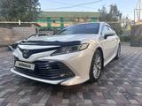 Toyota Camry 2019 годаfor12 800 000 тг. в Алматы – фото 3