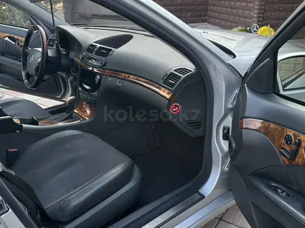 Mercedes-Benz E 320 2002 года за 6 700 000 тг. в Алматы – фото 8