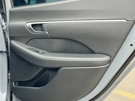 Hyundai Sonata 2024 года за 12 990 000 тг. в Алматы – фото 14