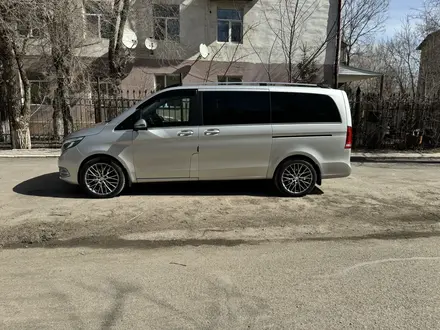 Mercedes-Benz V 250 2017 года за 22 500 000 тг. в Караганда – фото 3