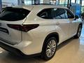 Toyota Highlander Luxe 2025 года за 43 790 000 тг. в Уральск – фото 2