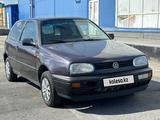 Volkswagen Golf 1993 годаүшін1 850 000 тг. в Костанай