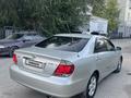 Toyota Camry 2004 года за 5 900 000 тг. в Актобе – фото 3