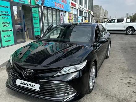 Toyota Camry 2019 года за 14 000 000 тг. в Тараз