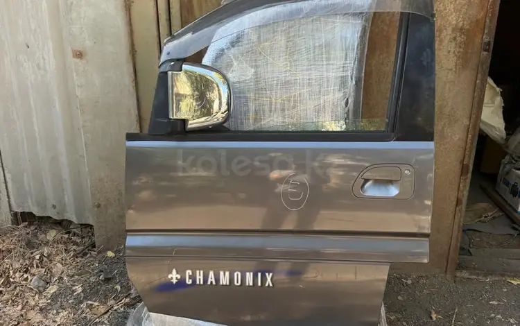 Двери передние за 15 000 тг. в Алматы