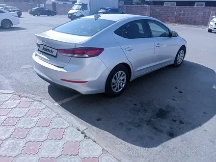 Hyundai Elantra 2017 года за 6 700 000 тг. в Актау – фото 5