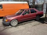 Mercedes-Benz E 260 1988 года за 760 000 тг. в Караганда – фото 3