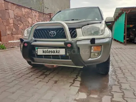 Toyota RAV4 2001 года за 6 000 000 тг. в Шымкент – фото 2