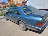 Mercedes-Benz E 260 1989 года за 550 000 тг. в Актобе – фото 5