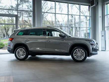 Skoda Kodiaq 2024 года за 20 990 000 тг. в Алматы – фото 8