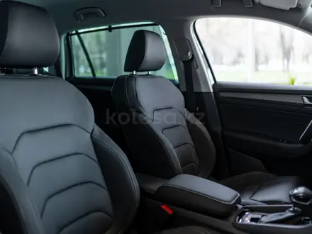 Skoda Kodiaq 2024 года за 20 990 000 тг. в Алматы – фото 9