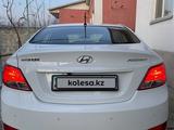 Hyundai Accent 2014 года за 5 700 000 тг. в Шымкент – фото 2
