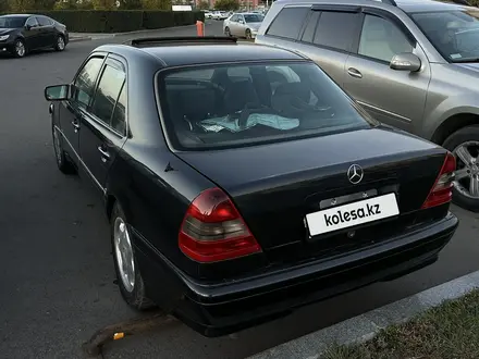 Mercedes-Benz C 180 1993 года за 1 600 000 тг. в Астана