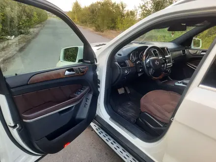 Mercedes-Benz GL 400 2014 года за 20 000 000 тг. в Караганда – фото 24