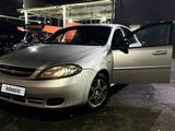 Chevrolet Lacetti 2011 года за 2 500 000 тг. в Уральск – фото 2