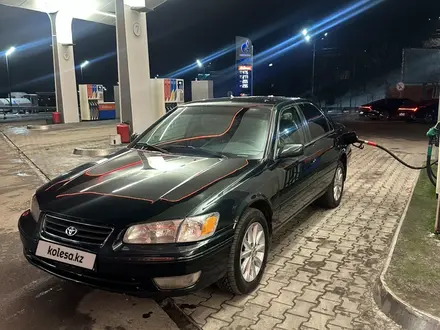 Toyota Camry 2001 года за 3 600 000 тг. в Алматы