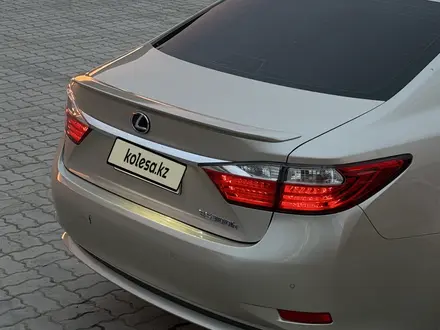 Lexus ES 300h 2015 года за 8 200 000 тг. в Атырау – фото 6