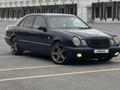 Mercedes-Benz E 55 AMG 1996 годаfor2 900 000 тг. в Караганда