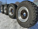 R15 минусовые диски, с резиной 235/75/15 M/T за 320 000 тг. в Алматы