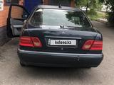Mercedes-Benz E 230 1998 годаfor1 800 000 тг. в Петропавловск – фото 3
