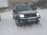 Toyota RAV4 2004 года за 4 500 000 тг. в Актобе – фото 2