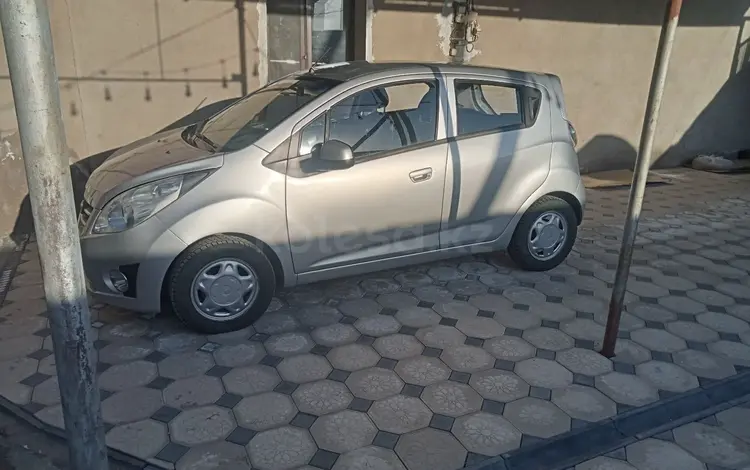 Chevrolet Spark 2010 годаfor3 500 000 тг. в Шымкент