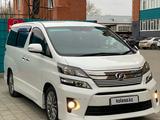 Toyota Vellfire 2014 годаүшін15 000 000 тг. в Актобе