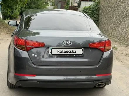 Kia K5 2011 года за 7 500 000 тг. в Алматы – фото 7
