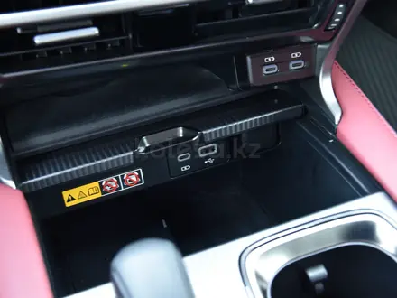Lexus RX 350 F Sport+ 2022 года за 35 500 000 тг. в Астана – фото 14