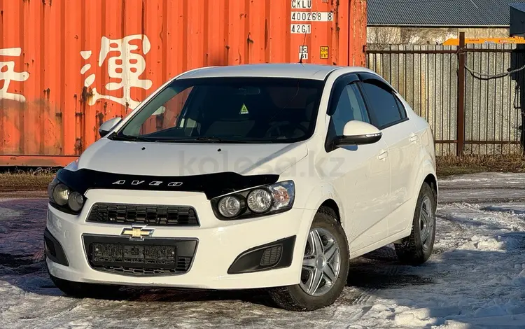 Chevrolet Aveo 2015 года за 4 315 103 тг. в Семей