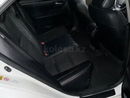 Toyota Camry 2015 года за 5 600 000 тг. в Жанаозен – фото 6