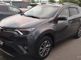 Toyota RAV4 2017 годаүшін9 900 000 тг. в Актау