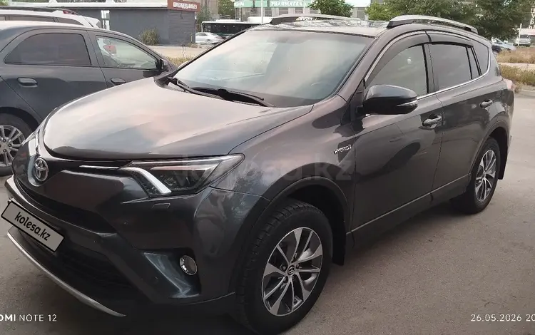 Toyota RAV4 2017 годаүшін9 900 000 тг. в Актау