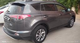 Toyota RAV4 2017 годаүшін9 900 000 тг. в Актау – фото 3