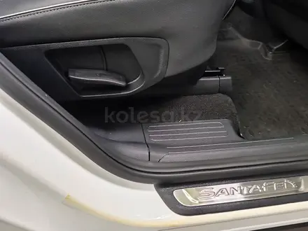 Hyundai Santa Fe 2021 года за 15 500 000 тг. в Алматы – фото 20