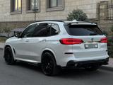 BMW X5 2019 года за 27 000 000 тг. в Шымкент – фото 4