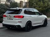 BMW X5 2019 года за 27 000 000 тг. в Шымкент – фото 3